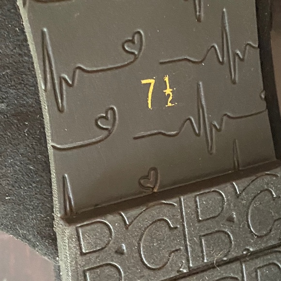 Born in California Black slip on shoes with tie detail, sz. 7 1/2.  NWOT - Picture 6 of 6